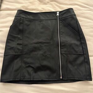 Express Black Mini Skirt with Zipper